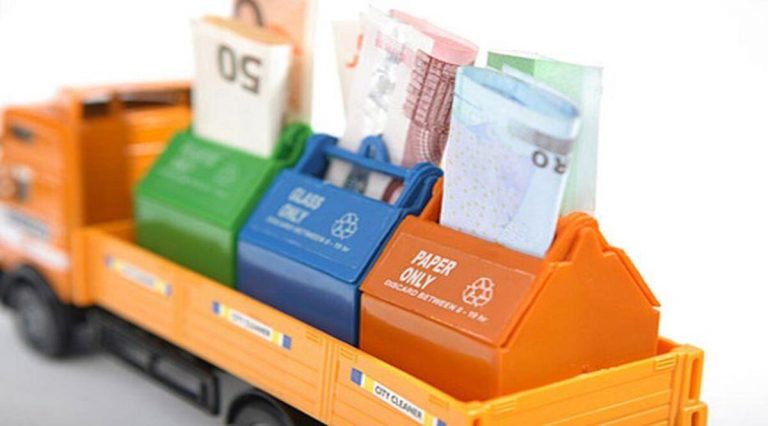 Tari 2022 Milano, la tassa sui rifiuti costerà il 4% in meno