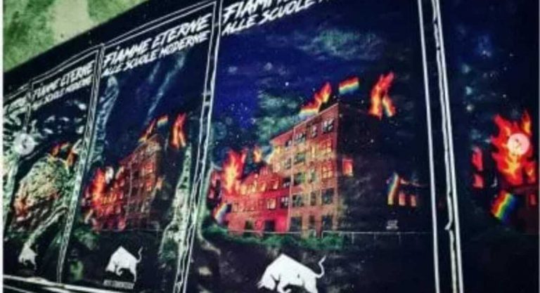 A Milano appaiono manifesti neofascisti: "Fiamme eterne alle scuole moderne"