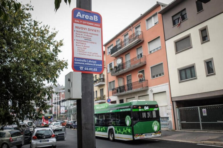 Area B, la beffa di Move-In: multe per chi entra in città con un diesel Euro 4