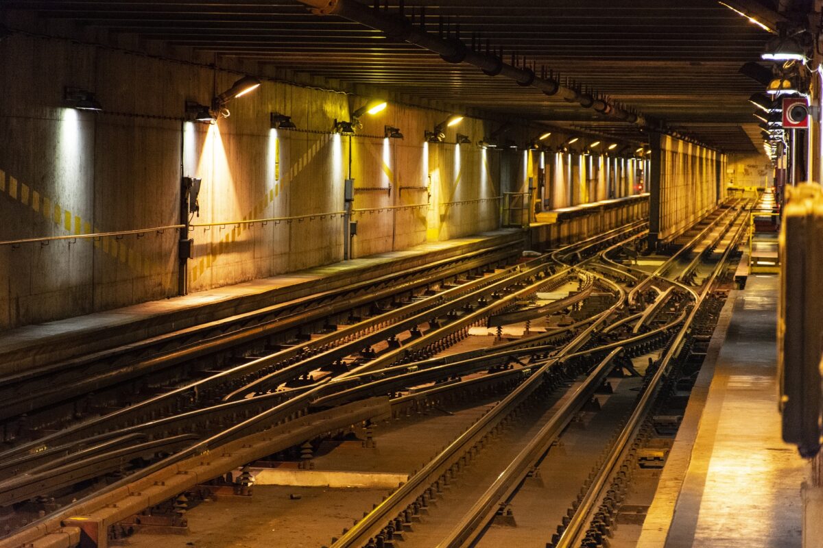 Lavori metro Milano: stazioni chiuse e orari