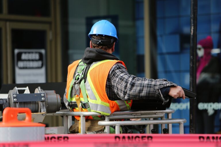 incidenti mortali sul lavoro Milano