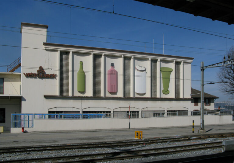Fabbrica di vetro a Milano