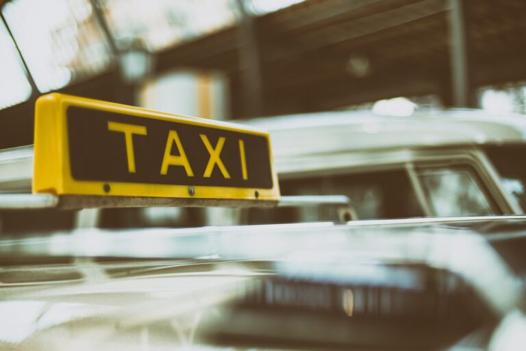 nuovi taxi a milano