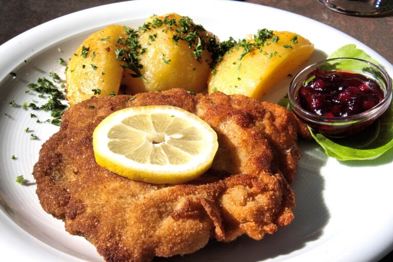 magiare cotoletta a Milano