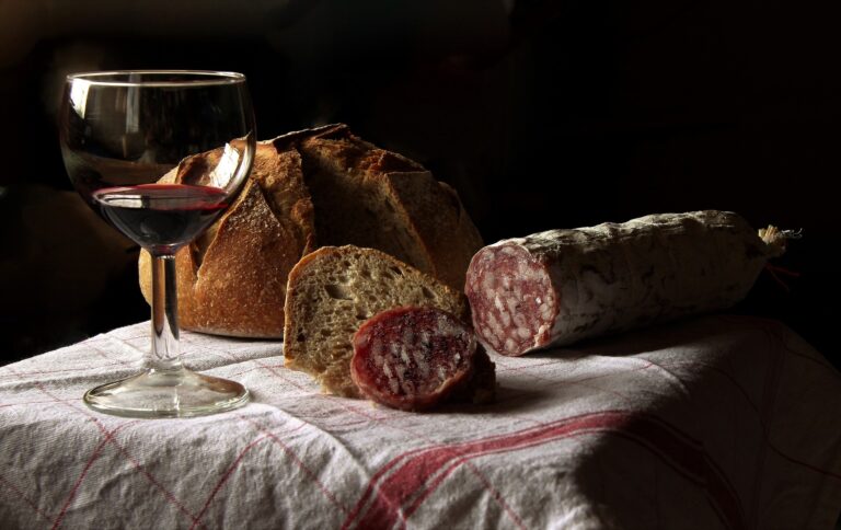 migliori aperitivi milano zona bocconi