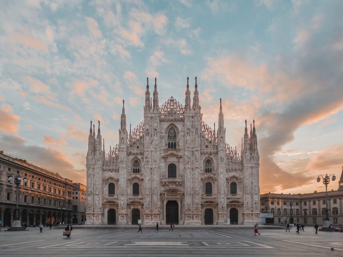 Zone 30, Milano pone il limite nelle strade con carreggiate più ridotte