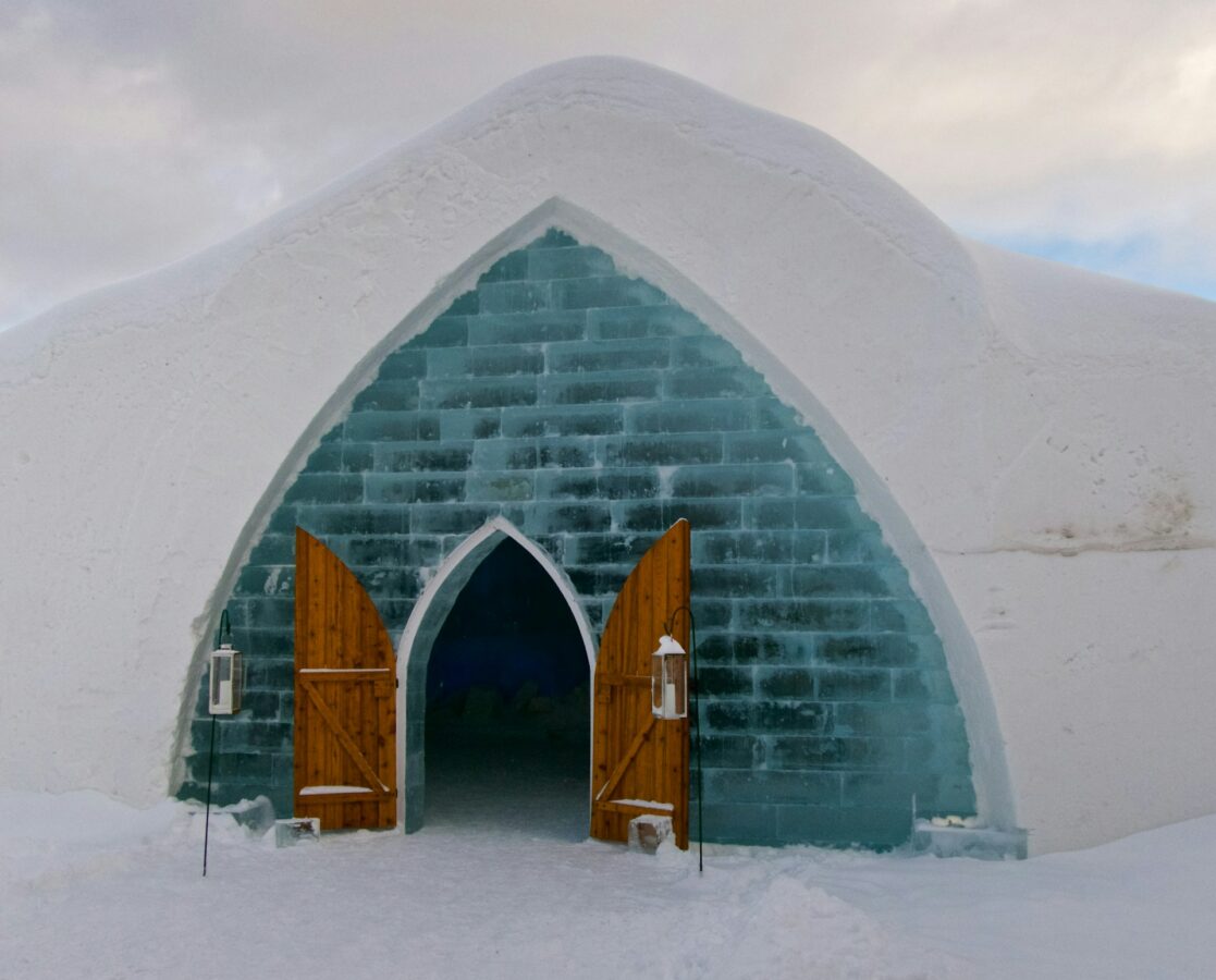 La famosa casa igloo di Milano è in vendita: il prezzo