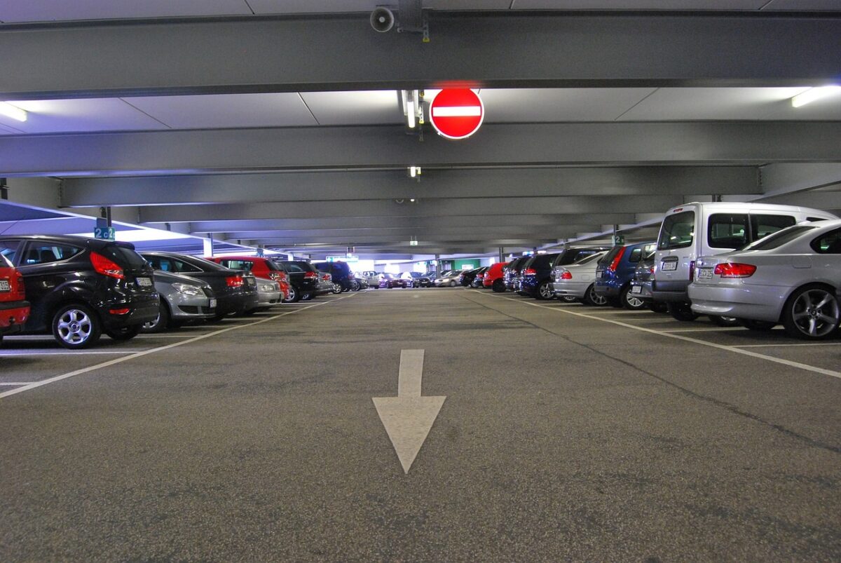 Parcheggio aeroporto di Malpensa: consigli per organizzare il viaggio