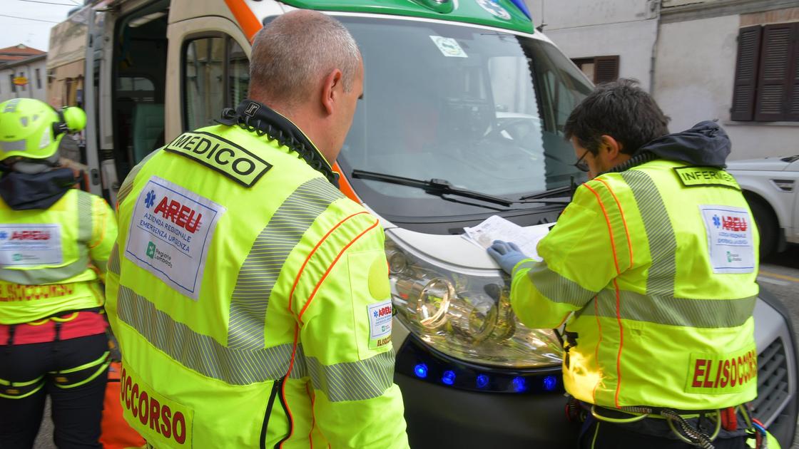 Incidente in viale De Gasperi: morta una donna