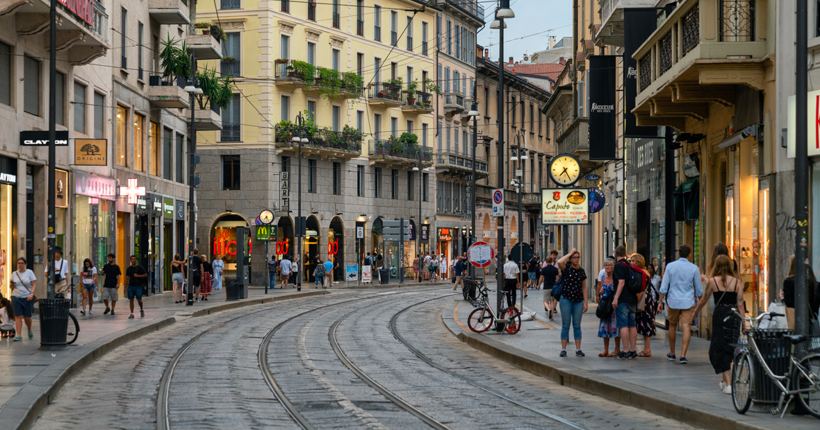 Migliori aperitivi a Milano in via Torino: i locali da provare