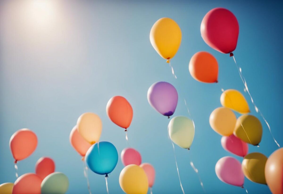 I compagni del 12enne Lorenzo stanno rendendo omaggio a lui con palloncini, trombe e messaggi, ricordando quanto egli fosse capace di volare alto.