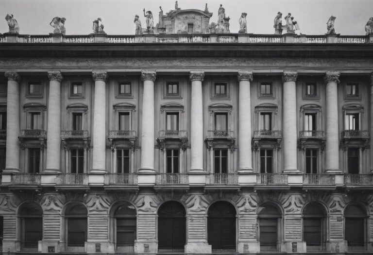 Palazzo Marino commemora le vittime dell’attacco di Hamas, sottolineando come questo evento abbia portato a un incremento dell’antisemitismo.