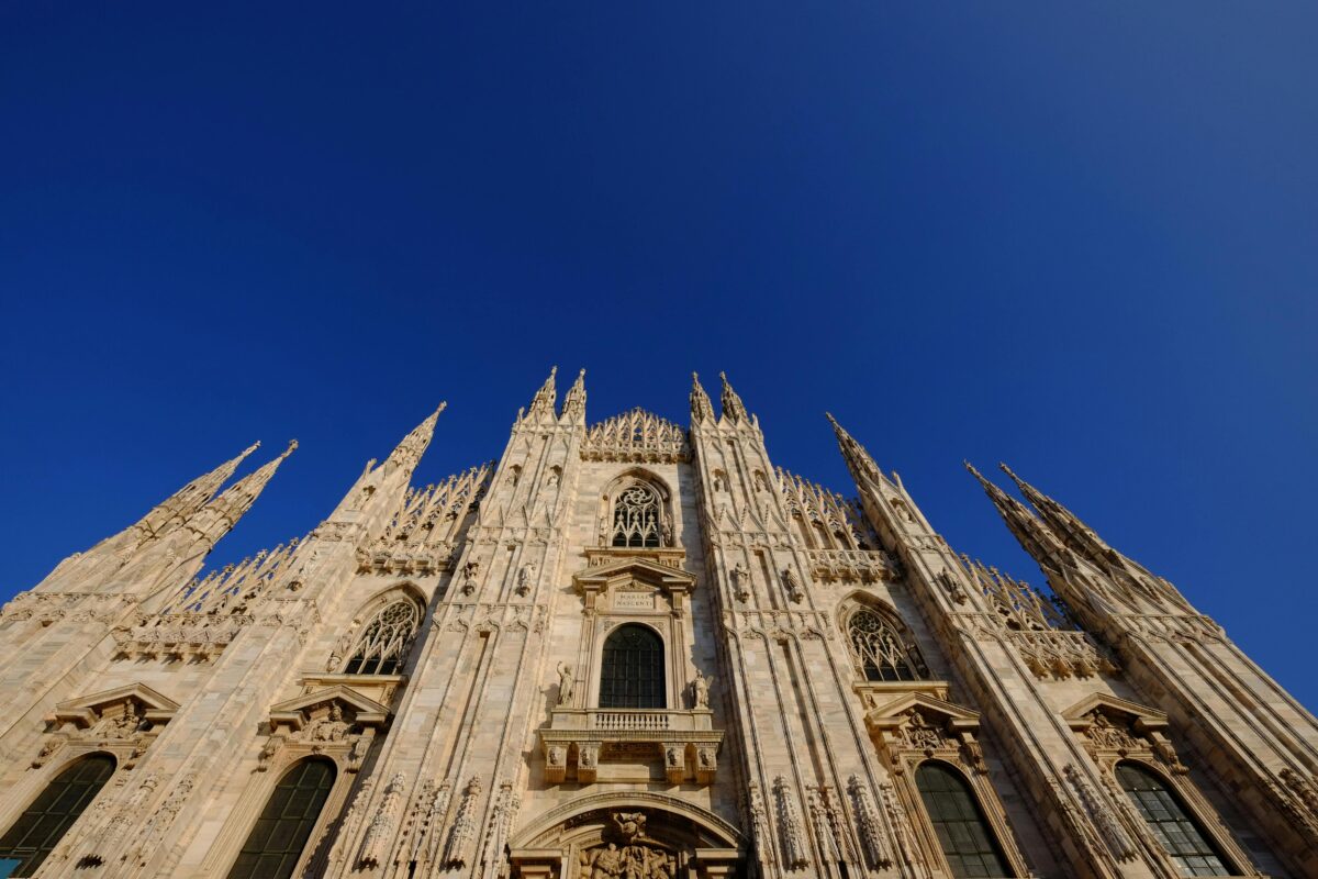 Ecco DineMe, l’app che ti fa conoscere davanti al buon cibo