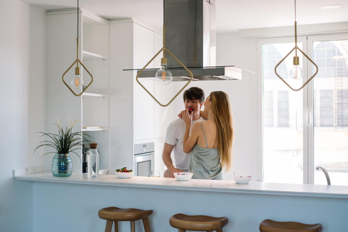 L’armonia del design contemporaneo: guida all’arredamento della cucina moderna