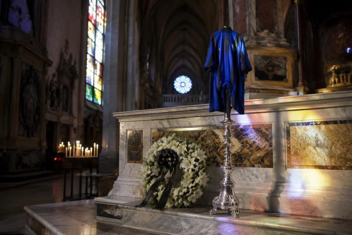 Franco Baresi: funerali a Milano, lutto cittadino e tributi in tutto il mondo