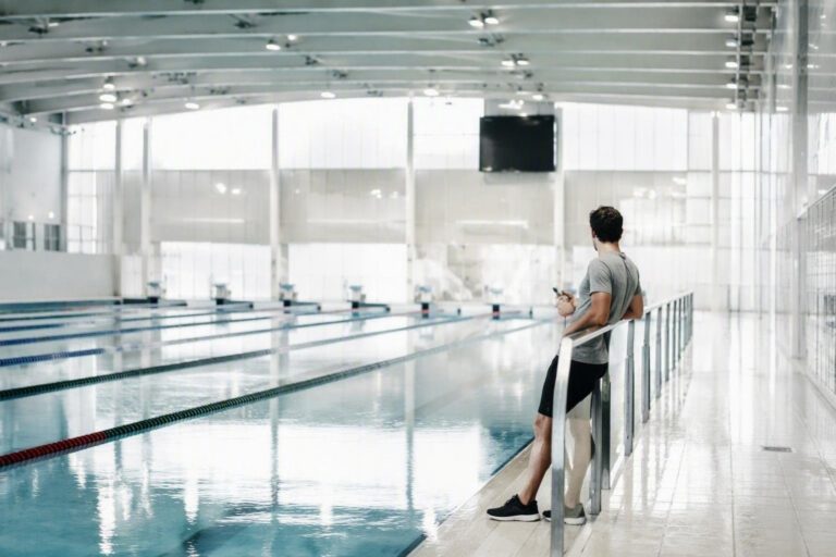 Milano sport: dove nuotare e correre tra impianti, servizi e abbonamenti