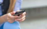 Dallo streaming ai biglietti, come la serata milanese passa sempre più dallo smartphone