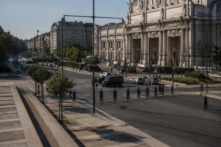 Operazione di sicurezza a Milano: veicoli, esercizi e sequestri