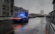 Tre giovani in custodia per rapina aggravata a Milano