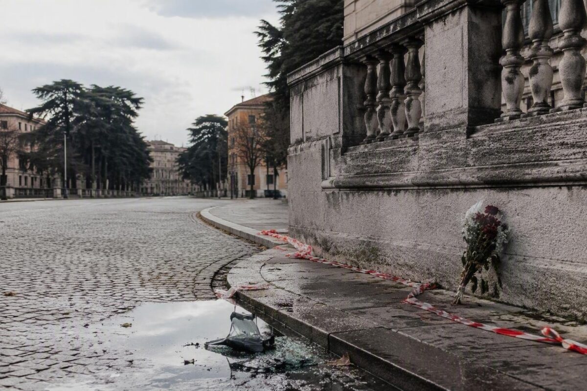 Violenza a Rozzano: donna aggredita, picchiato e minaccia all’assessore