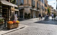 Acquisti collettivi in via Lombroso: frutta a 5 euro e vicinato più unito