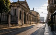 Studenti in piazza a Milano: occupazione vicino alla Statale