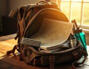Rucking: benefici e tecniche della camminata con zaino pesante