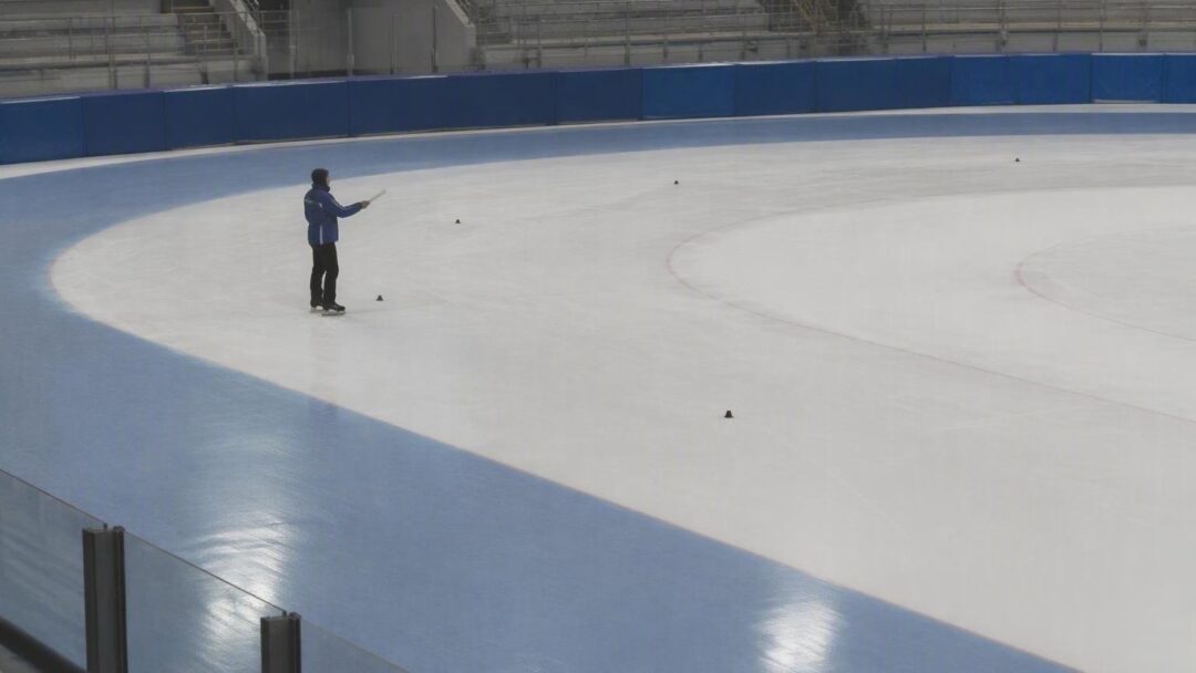 Come allenarsi nello short track: curve, postura e strategie