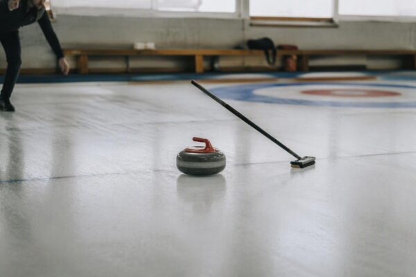 Curling in Italia: house, take-out, draw ed esercizi per iniziare