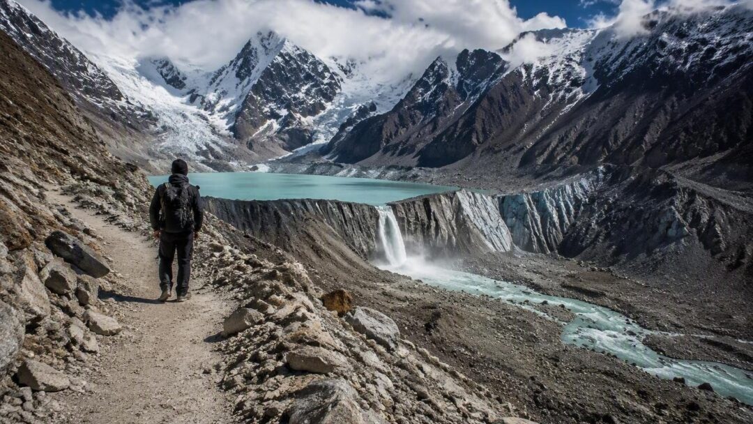 Himalaya: il dramma dei ghiacciai e l'impatto sulle comunità