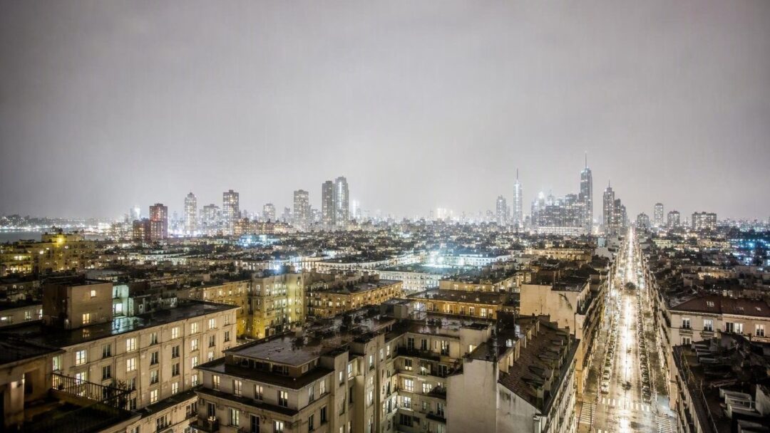Inquinamento luminoso in Lombardia: come la luce artificiale nasconde le stelle