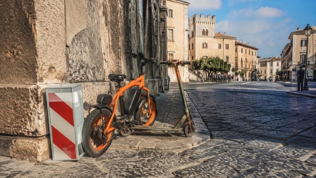 Polizia Locale di Fondi sequestra e-bike e sanziona monopattini