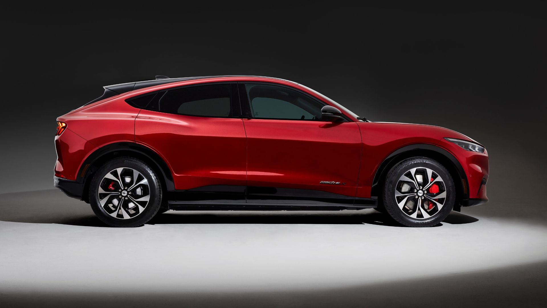 ford full electric car