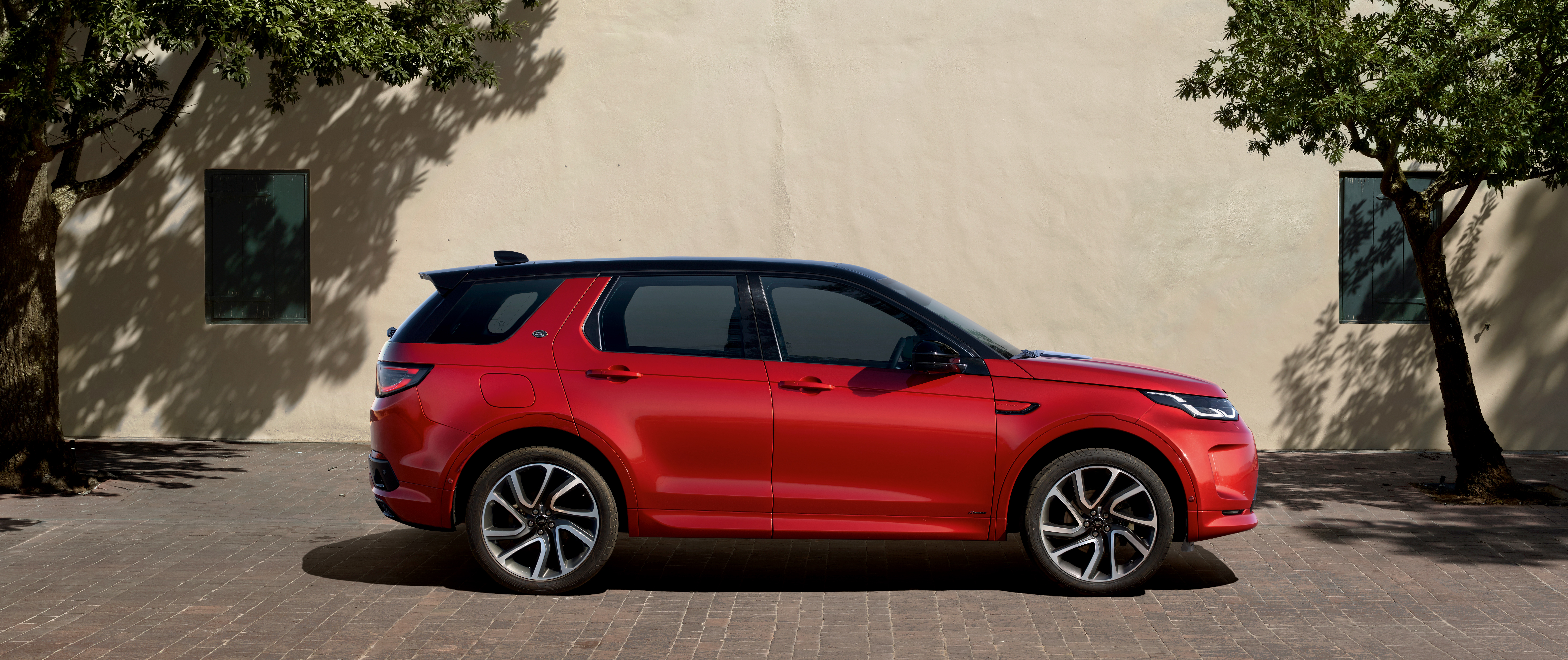 land rover discovery sport dimensioni