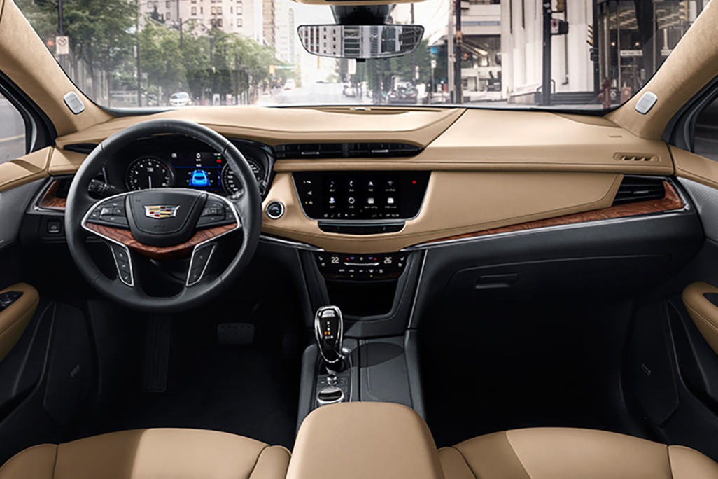 Cadillac XT5 prezzo