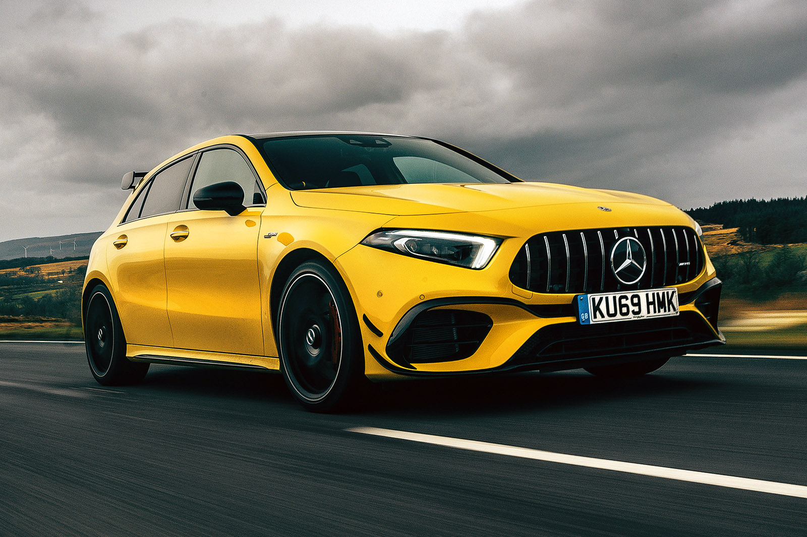 Mercedes AMG A45 S prestazioni