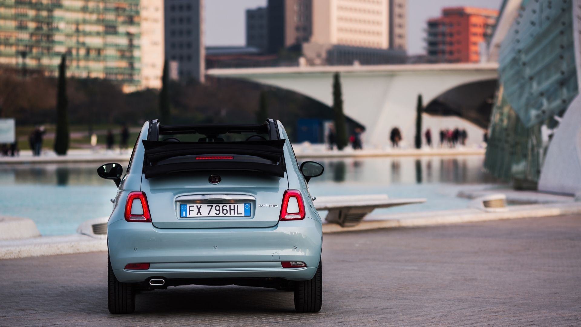 Fiat 500 Hybrid prezzo
