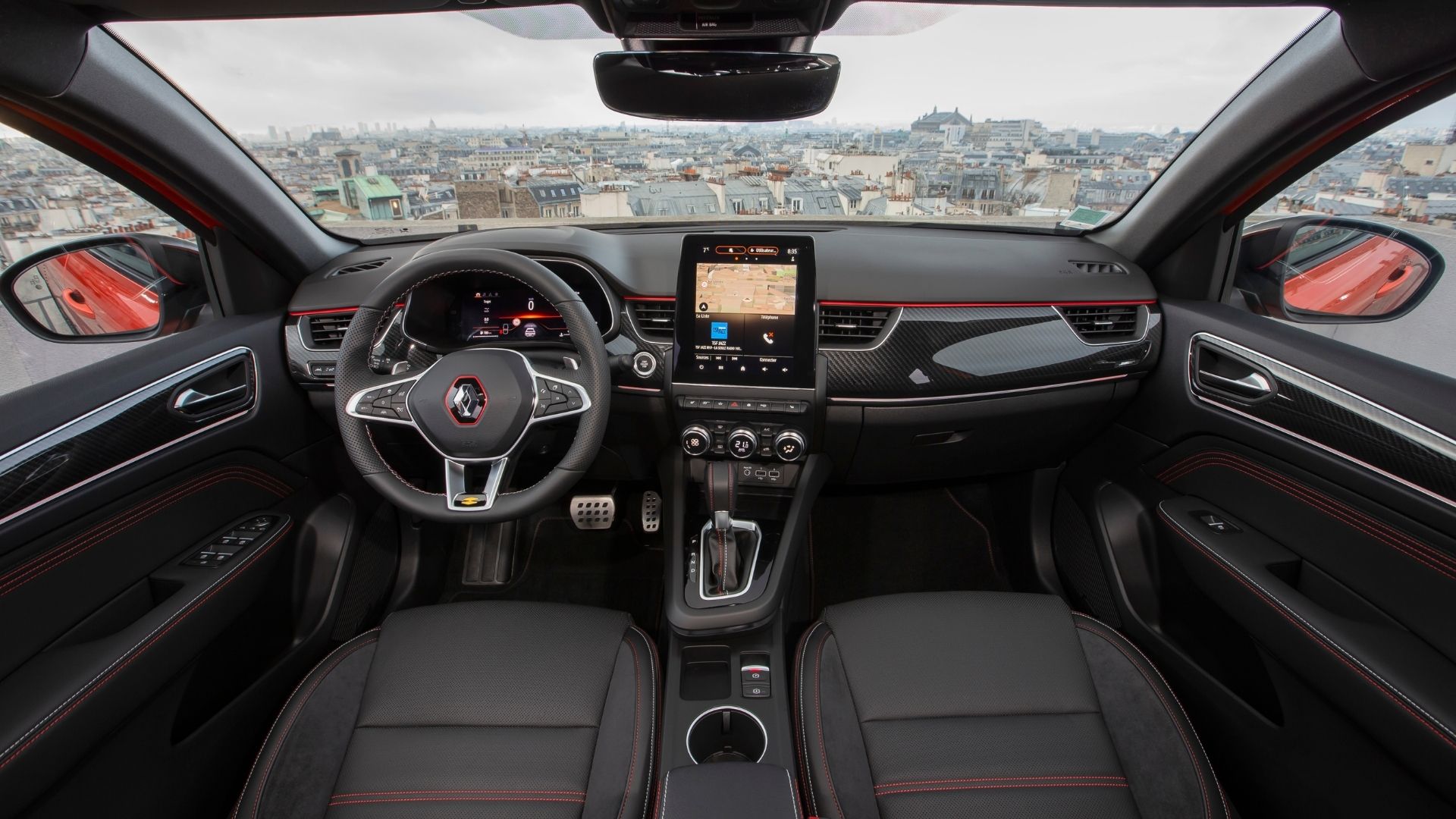 Renault Arkana Dimensioni, interni ed infotainment