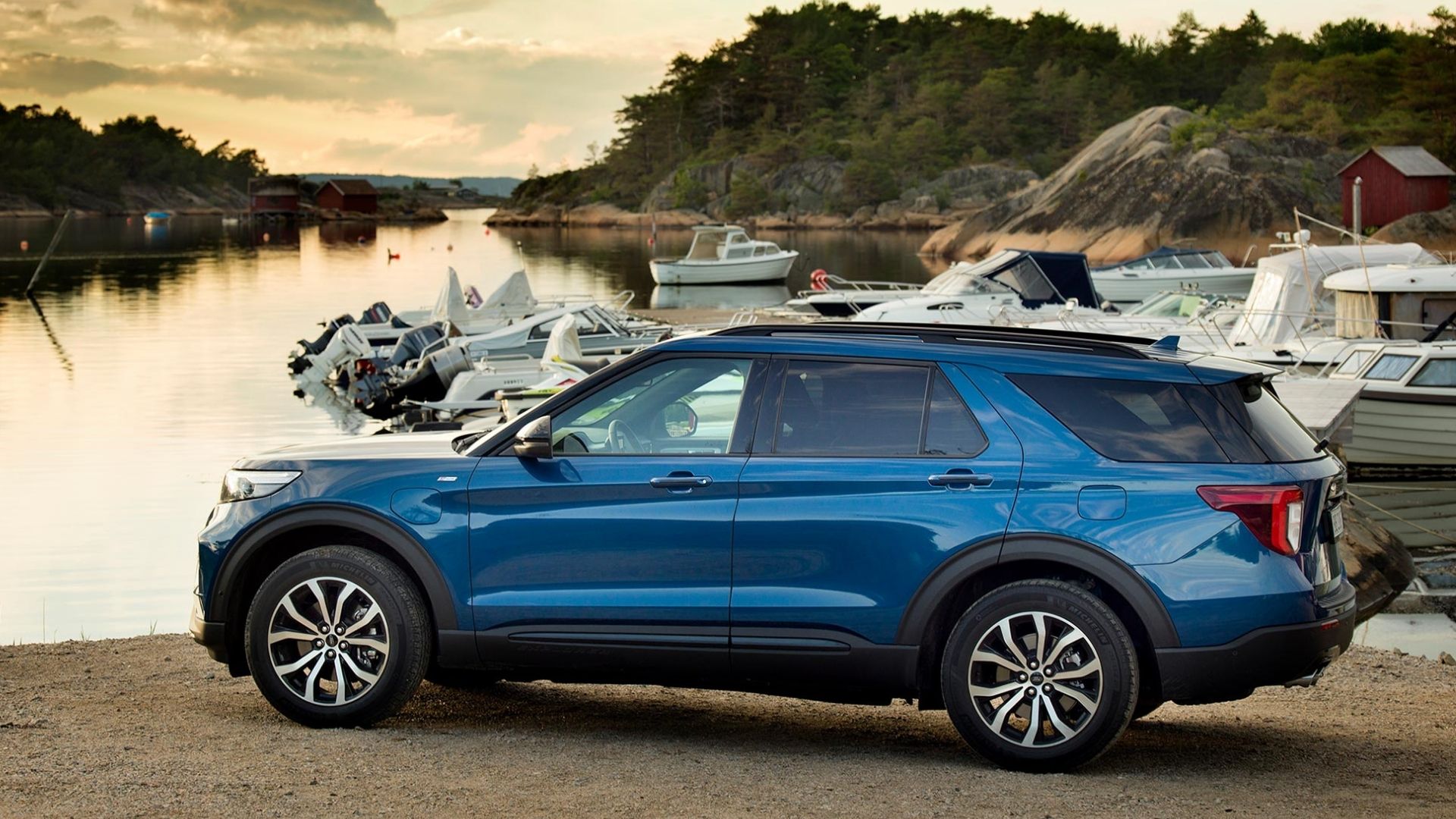Ford Explorer plug-in hybrid