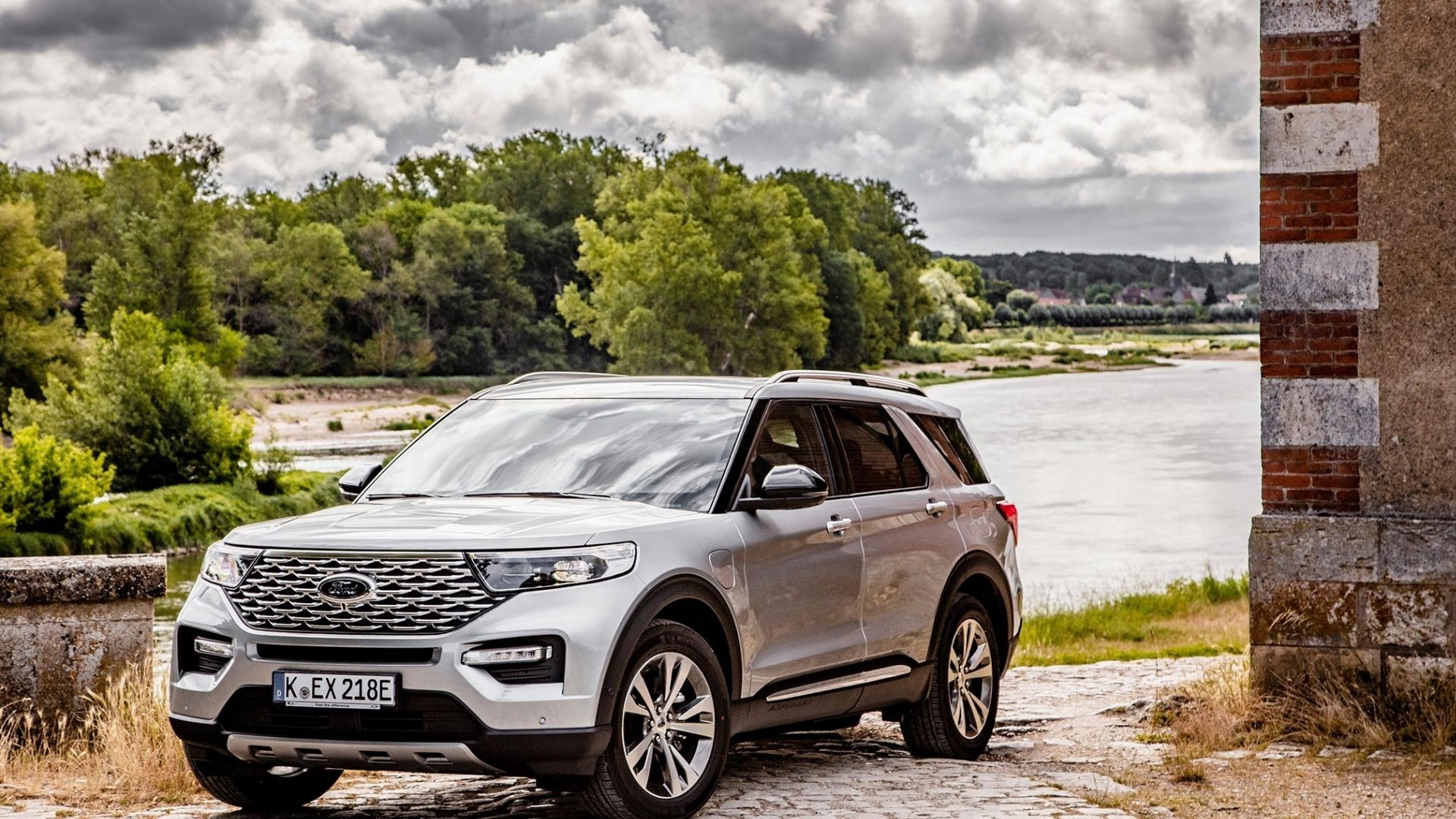 Ford Explorer prestazioni e autonomia
