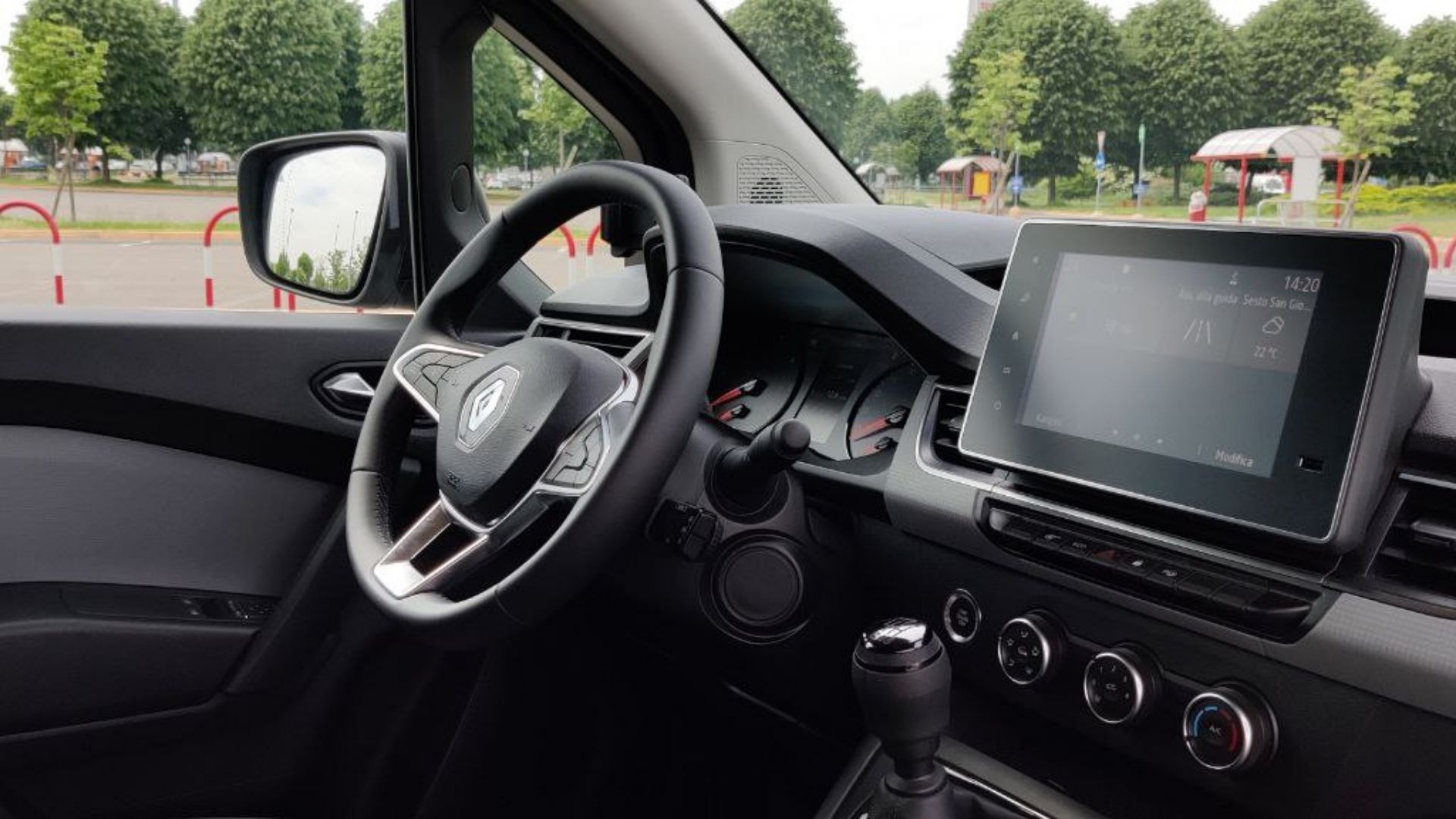 Nuovo Renault Kangoo e Kangoo Van interni e tecnologia