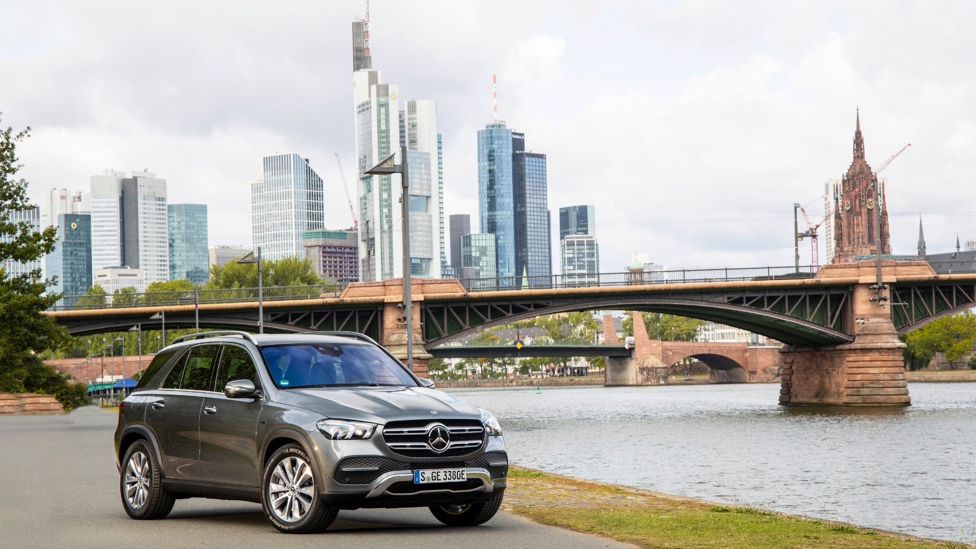 Mercedes GLE 350 de prezzo e allestimenti