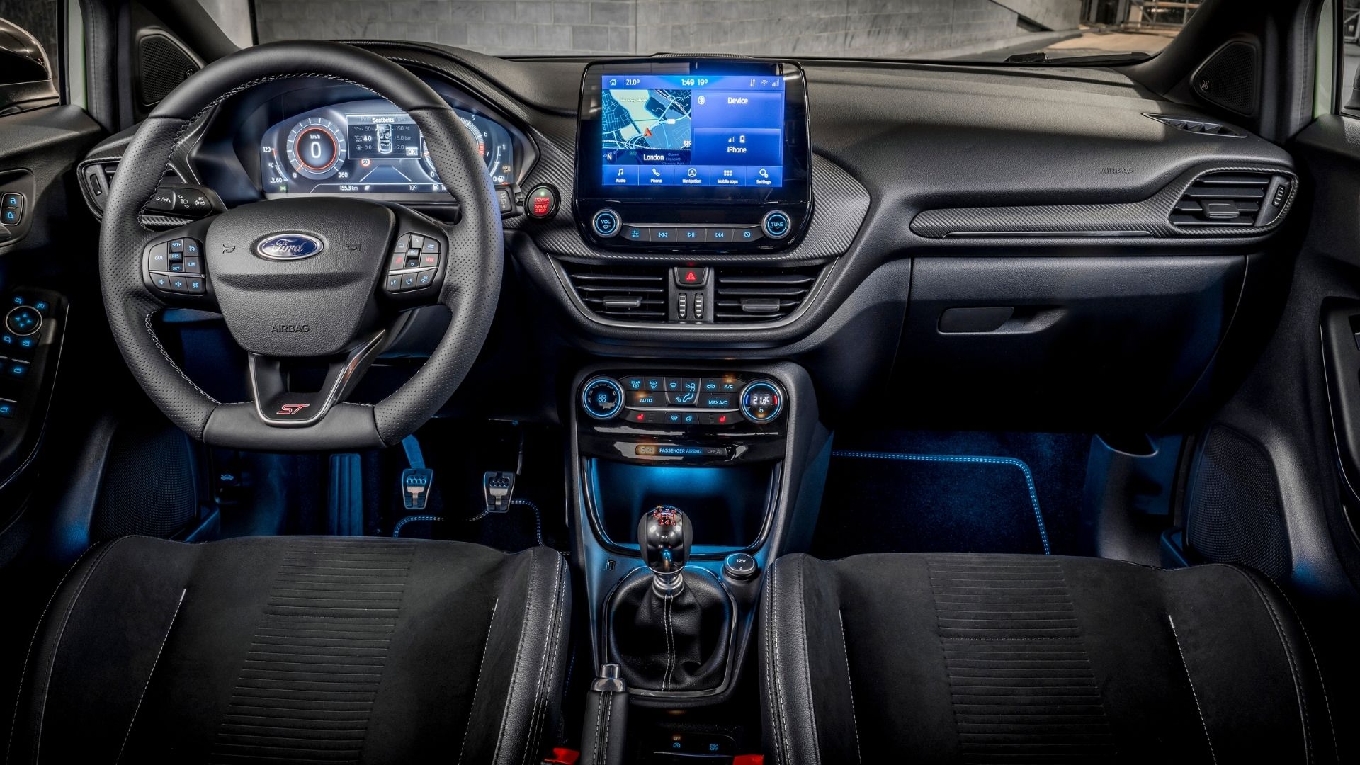 Ford Puma ST interni e tecnologia