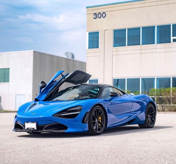 McLaren 720s