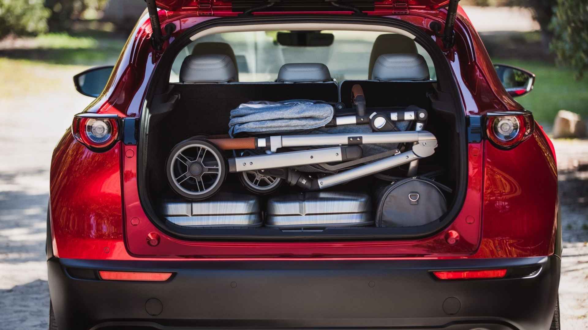 Mazda CX30 dimensioni e design