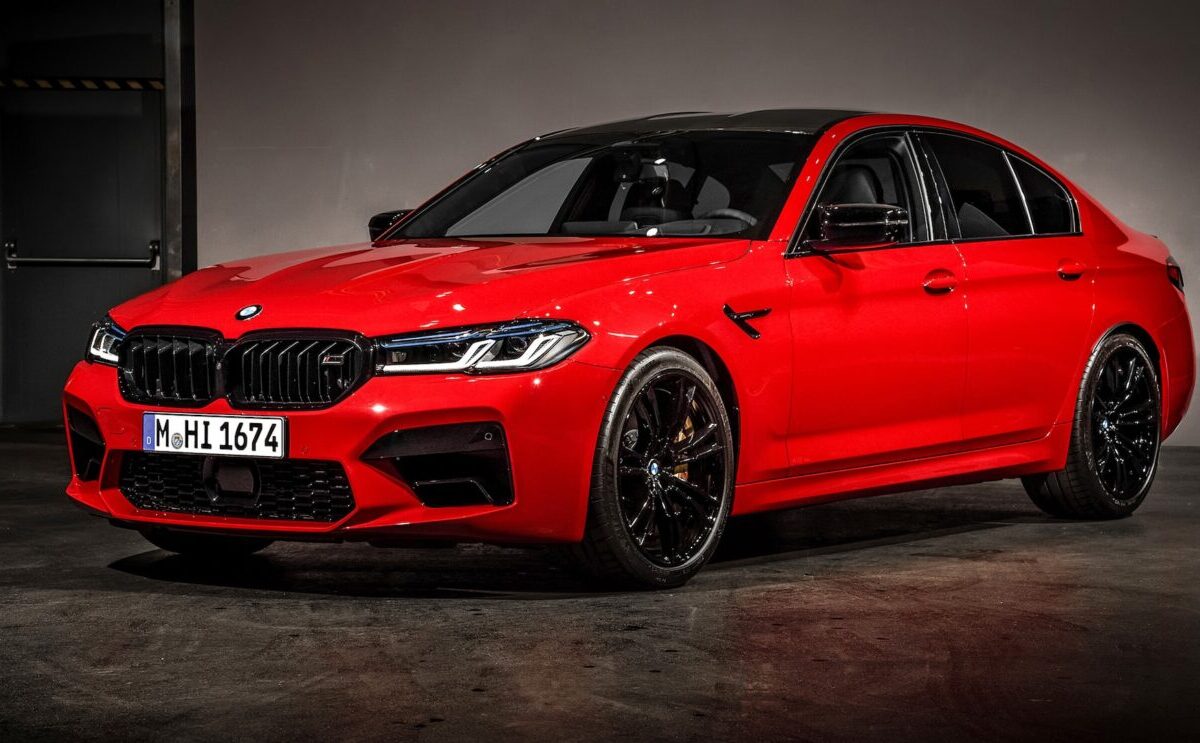 BMW M5 2023