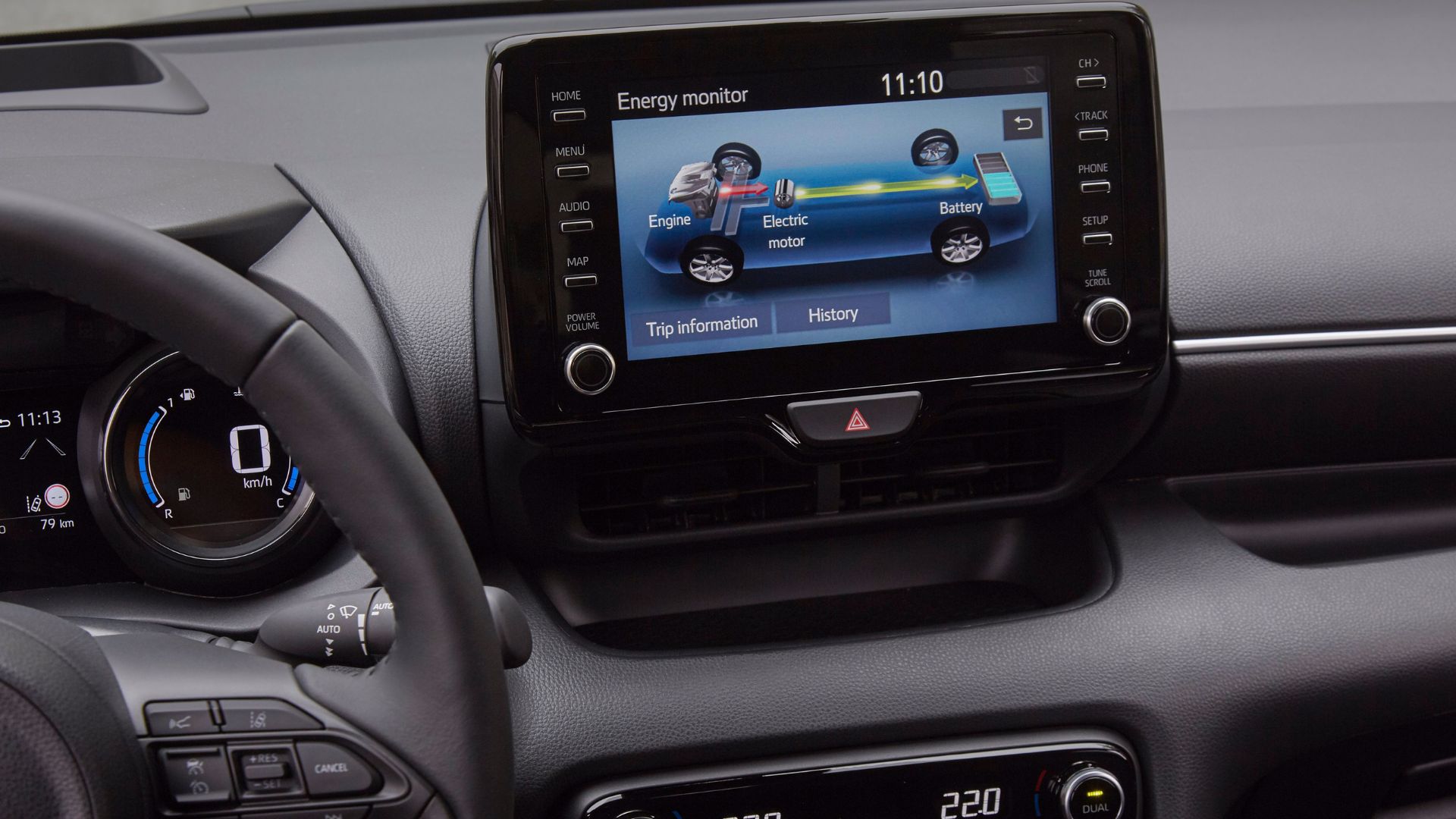 Nuova Mazda 2 Hybrid infotainment