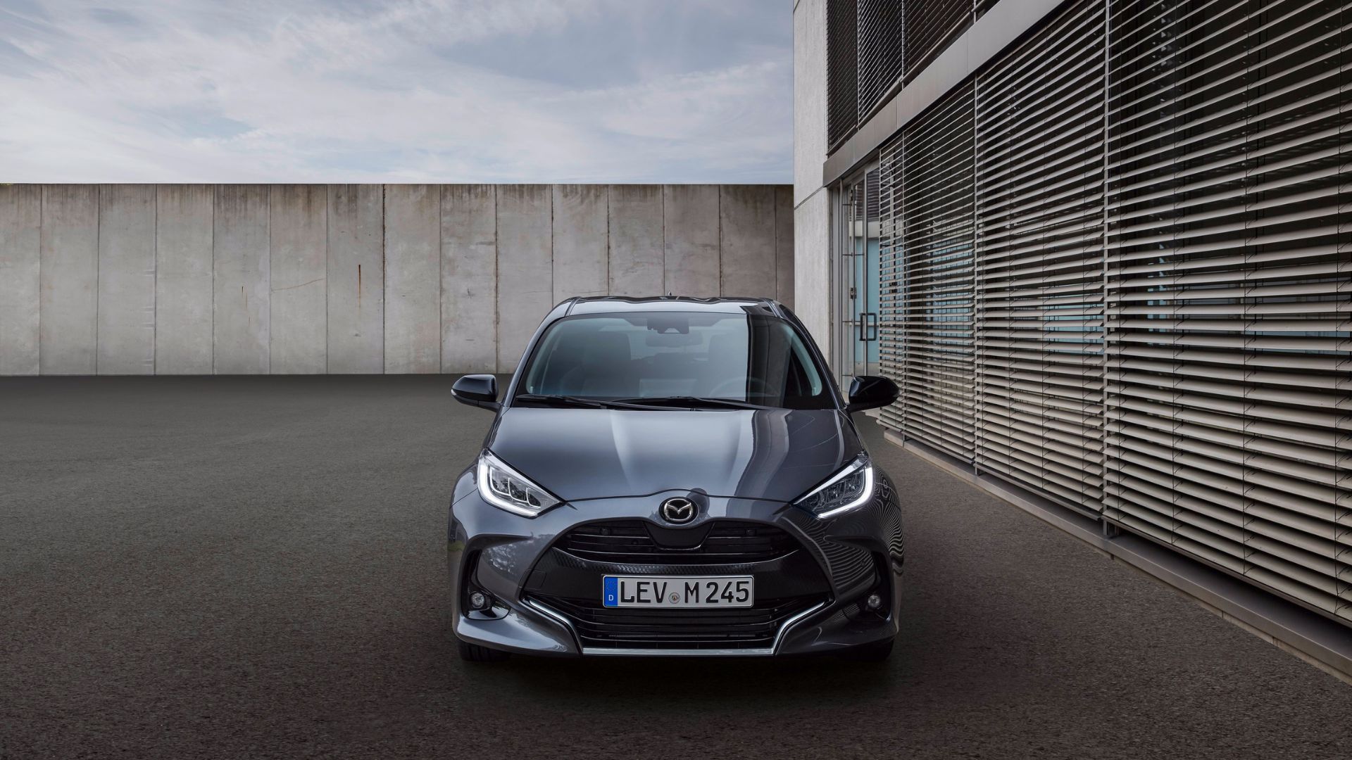 Nuova Mazda 2 Hybrid test drive