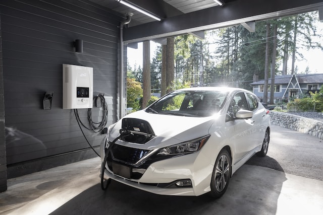 perch&eacute; auto elettriche non hanno pannelli solari