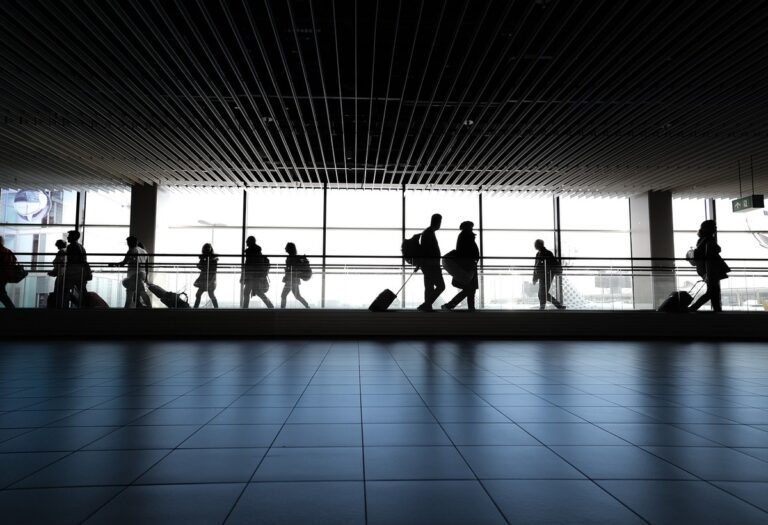 Consigli per poter raggiungere lo scalo aereo di Roma senza mezzi pubblici